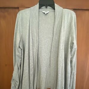 Crown & Ivy Light Gray Open-Front Cardigan Size M